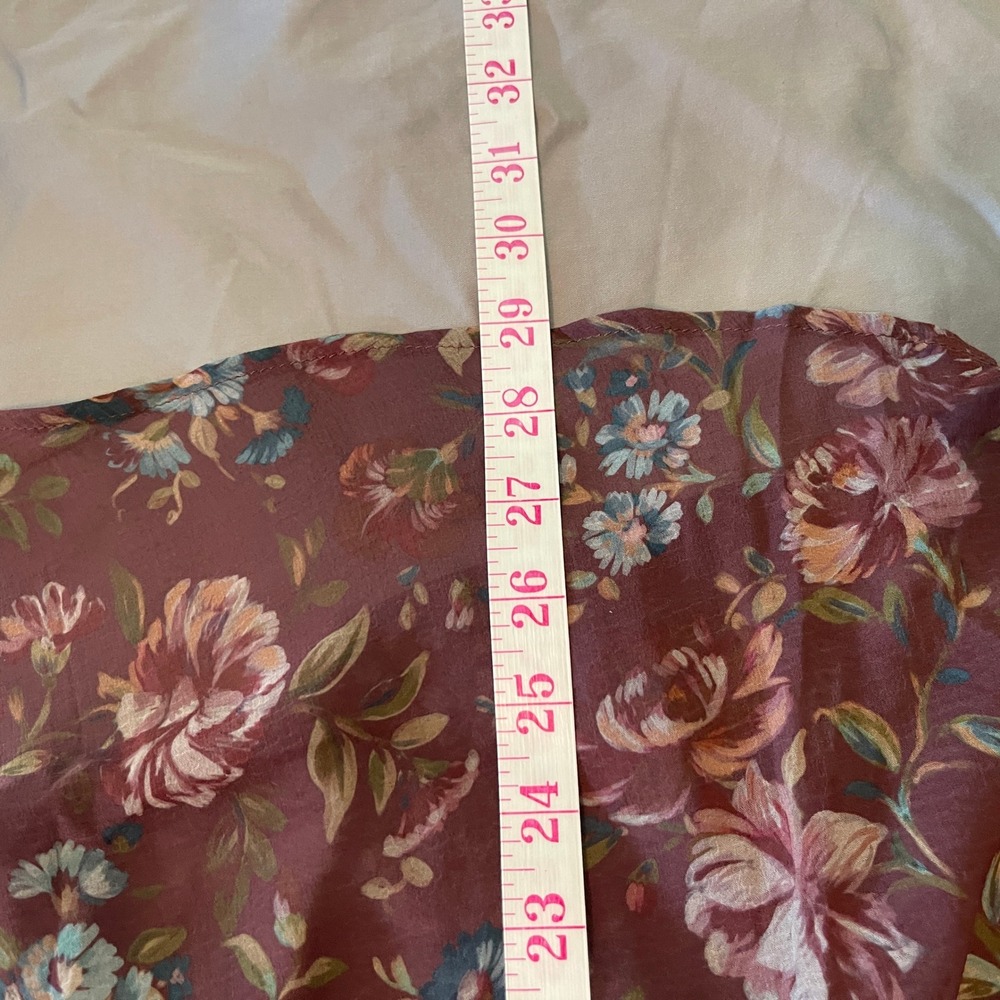 Torrid Chiffon Long Sleeve Crew Neck Ruffle Blouse Sz 3X 22-24 Burgundy‎ Floral - Picture 9 of 12
